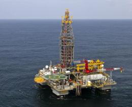 Relance des hydrocarbures en Outre-mer : le texte controversé adopté en commission au Sénat