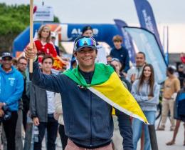 Le Rémirois Gaspard Petit en lice aux Championnats du monde de kitefoil