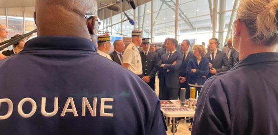 Lutte contre le narcotrafic : Emmanuel Macron souhaite accélérer les actions, priorité aux Outre-mer
