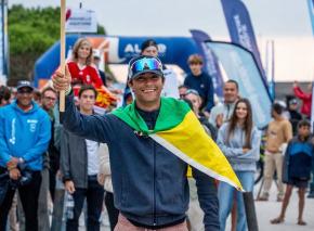 Le Rémirois Gaspard Petit en lice aux Championnats du monde de kitefoil