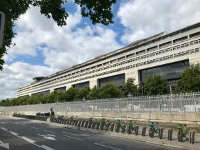 Budget 2026 : 750 millions d’euros de moins pour les entreprises ultramarines, élus et patrons dénoncent un “coup de massue”