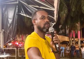 Affaire Auguste Dédé : la colère ne faiblit pas malgré les appels à l’apaisement